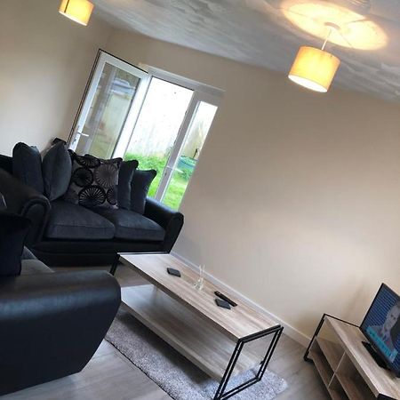Highgate Inn Hotel Пембрук Екстериор снимка